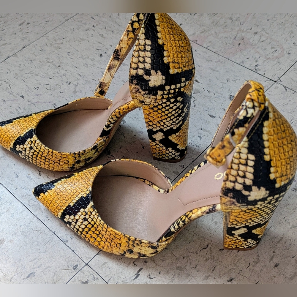 Aldo Yellow Snake Print Block Women's Heels